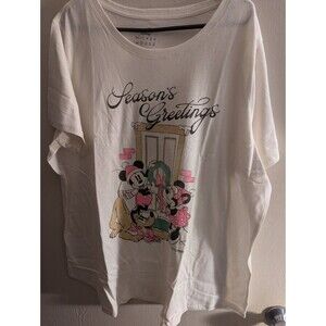 Plus Size Mickey Mouse and Minnie Mouse Seasons Greetings Graphic Tee Size 2XL